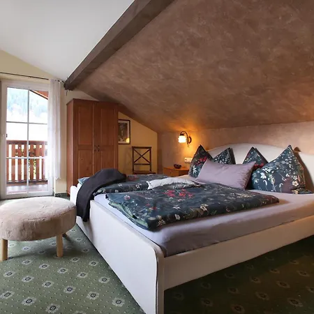 Rieser * באד הופגסטין