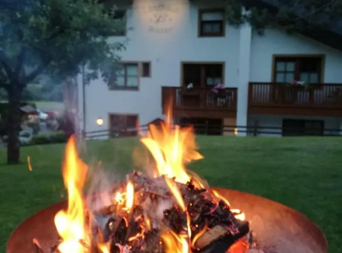 Rieser باد هوفغاستين